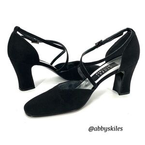 Stuart Weitzman Black Closed Toe Ankle Strap Rhinestone Buckle Heels Size 5